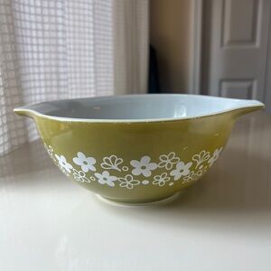 Vintage Pyrex Spring Blossom Cinderella Mixing Bowl